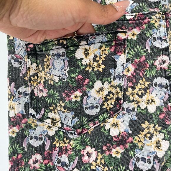 Disney Lilo & Stitch Colorful Tropical Floral Cutoff Denim Shorts Size 7 - Picture 9 of 13